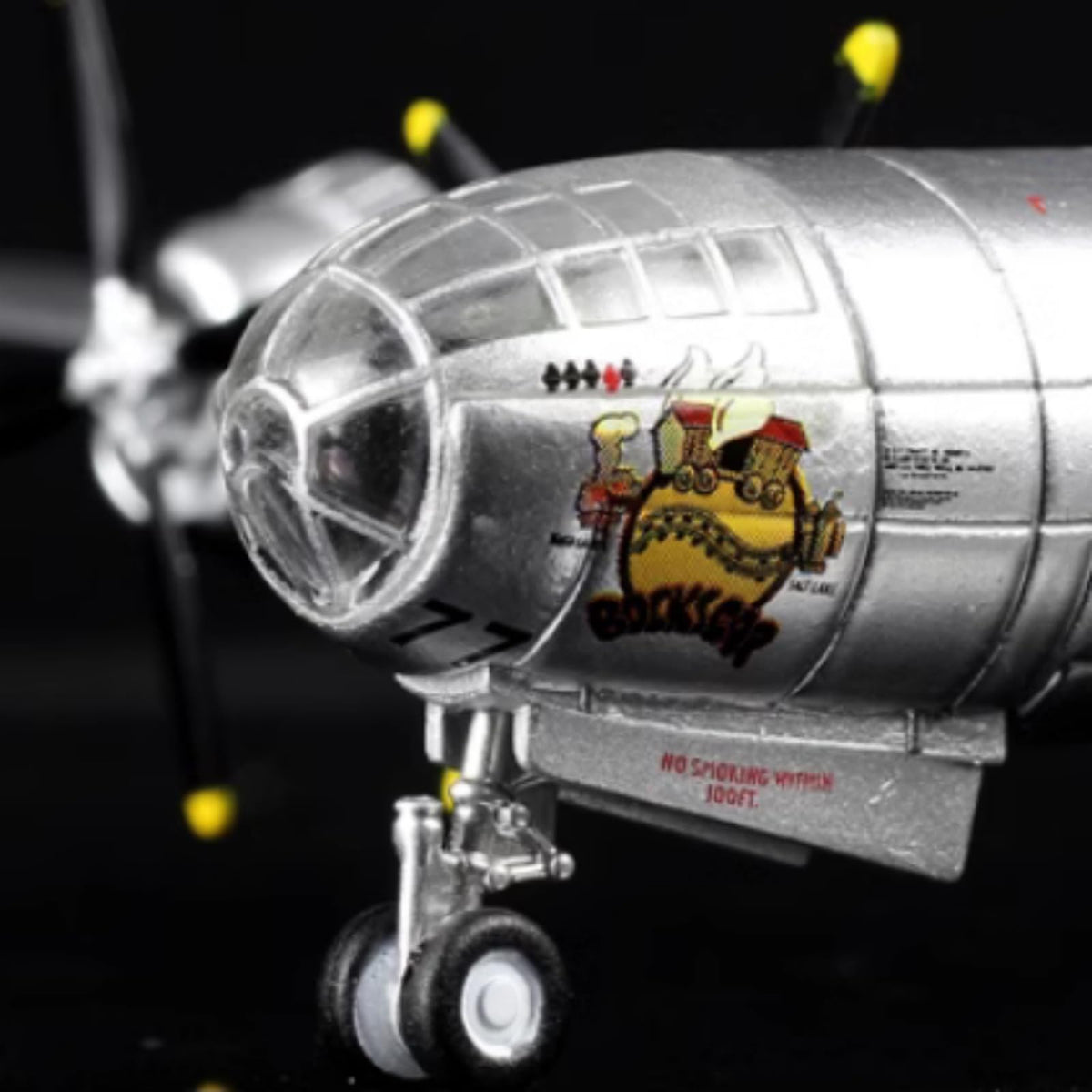 1/144 Scale WWII B-29 Superfortress Bomber Alloy Model Plane T461