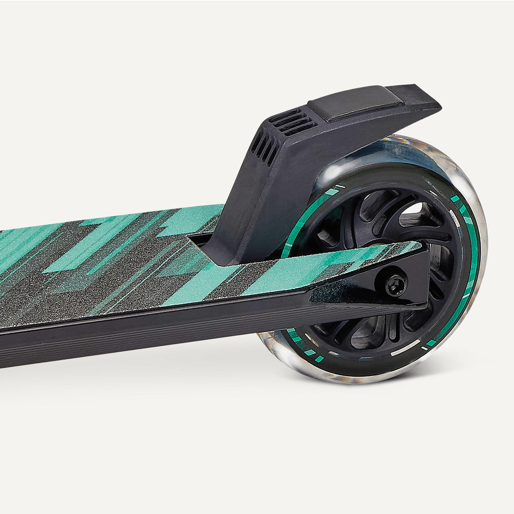 Foldable Light Up Wheels Adjustable Handlebar Aluminum Kids Kick Scooter O317538